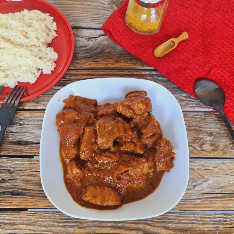 Sauté de porc au curry : recette classique et Cooking Chef en vidéo